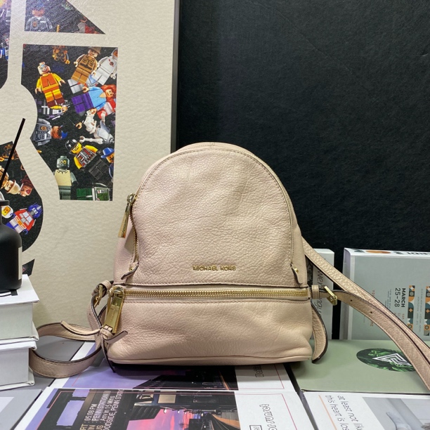 95新 MICHAEL KORS/迈克高仕 22323双肩包22*28