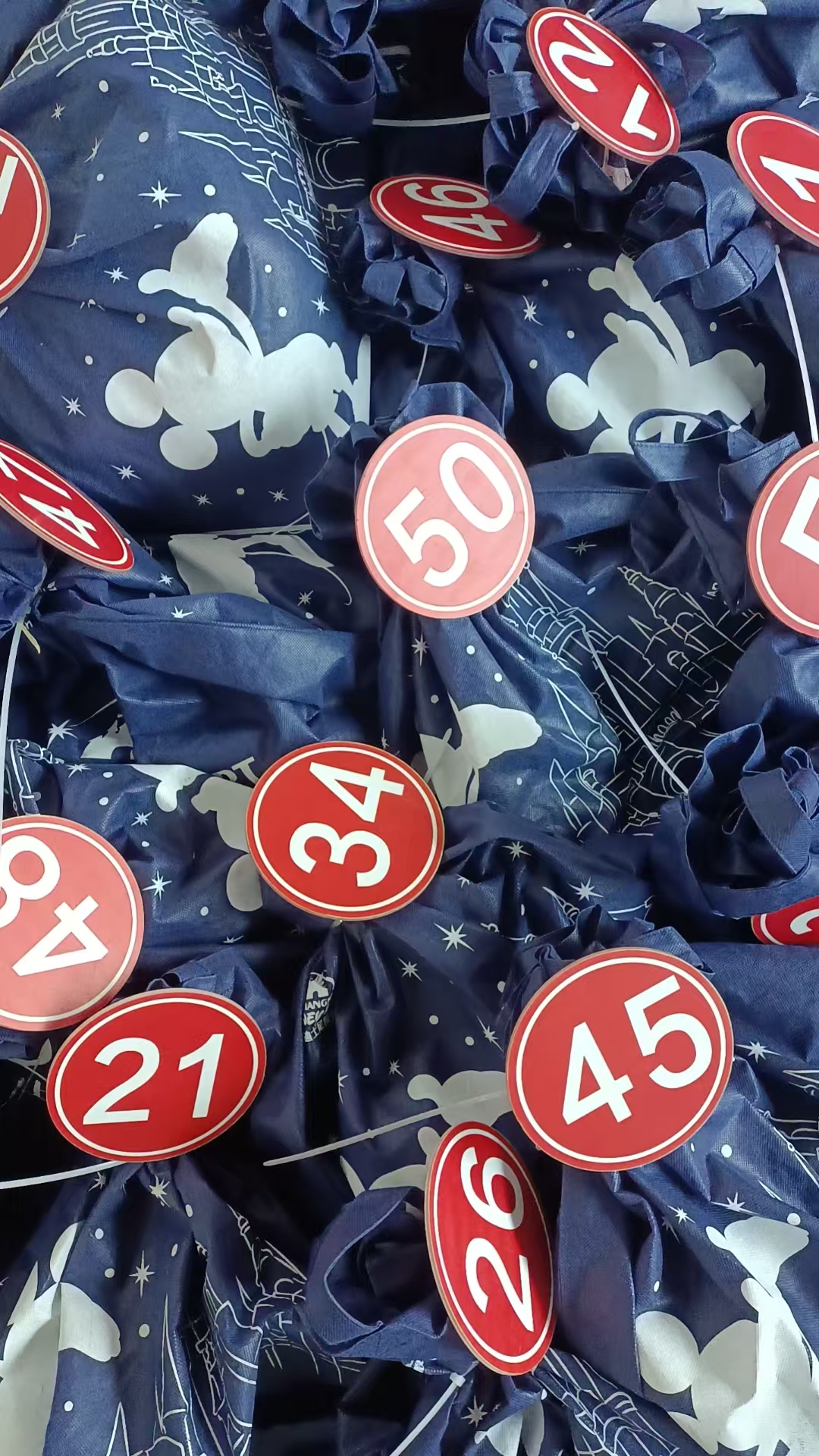 第18轮经典礼包毛绒娃娃潮玩公仔周边挂件