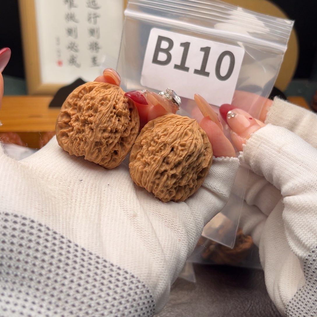 文玩核桃把件33将b 110