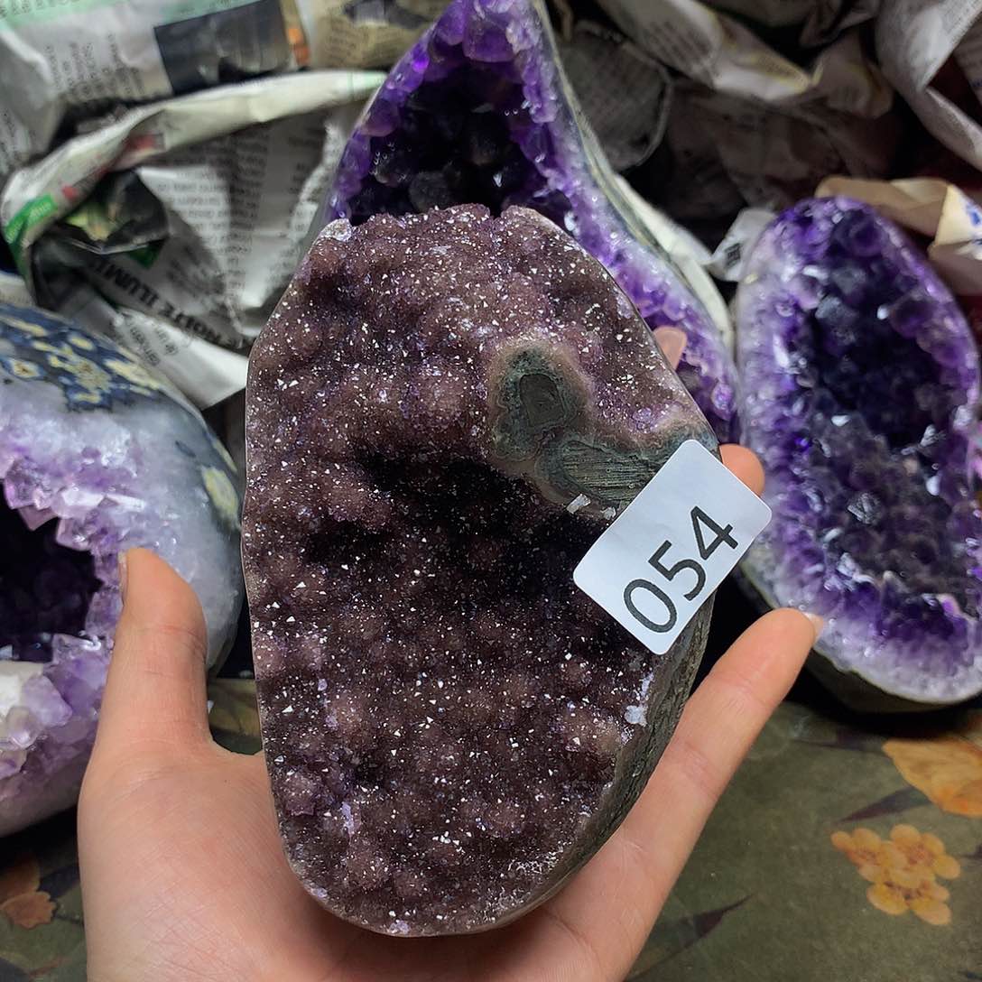 紫晶大型摆件（非配饰）未镶嵌