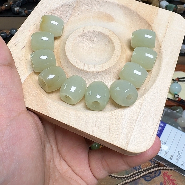 *****未镶嵌手绳和田玉
