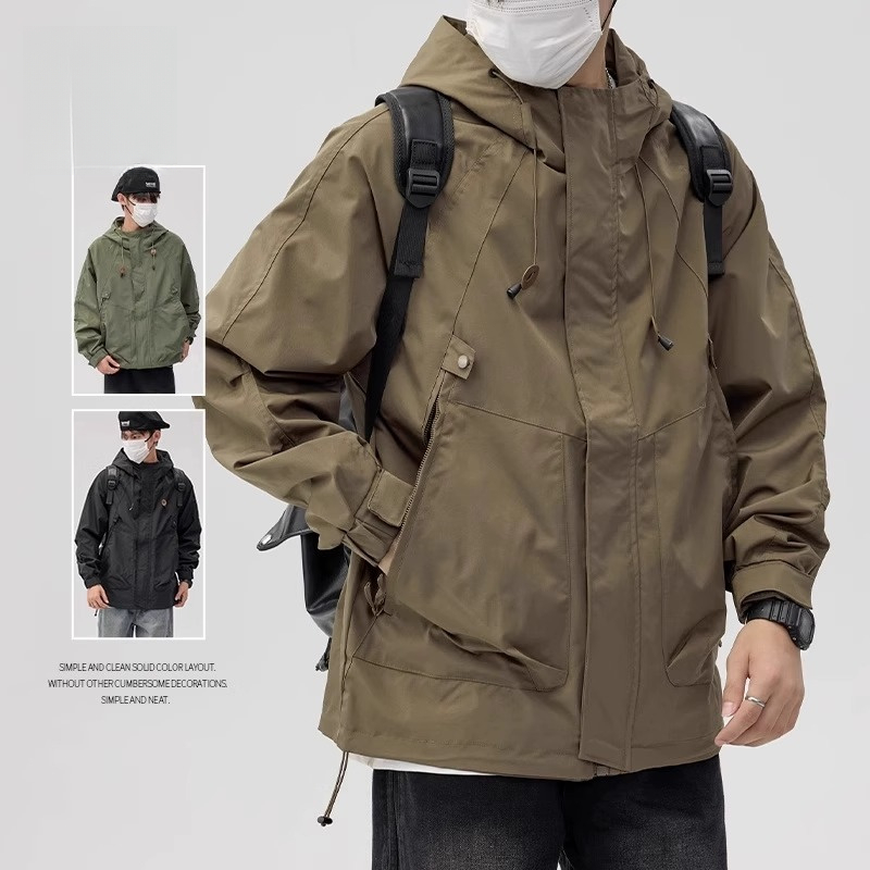 真维斯连帽冲锋衣男士秋冬季休闲工装夹克山系百搭厚款外套衣服