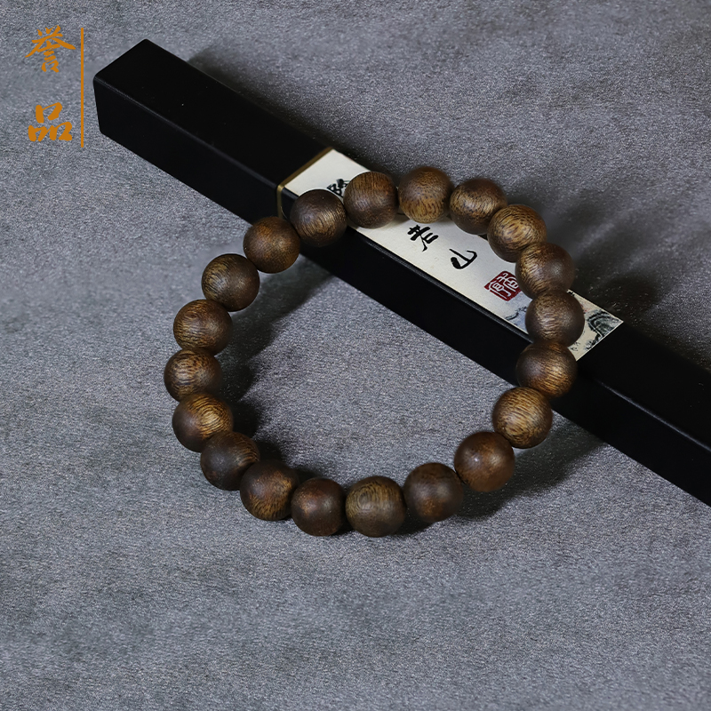 誉品 天然原生态99分沉高油性海南莺歌绿奇楠沉陷手串 多样性发货