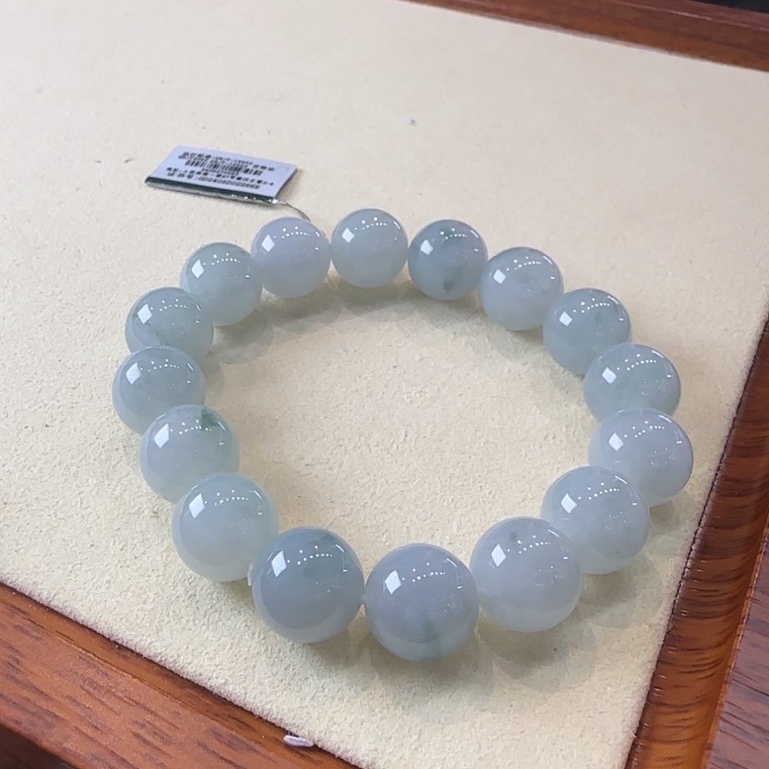 翡翠未镶嵌手串淡飘花手串