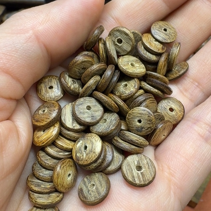 沉香沉香木制品馨安居沉香定制款