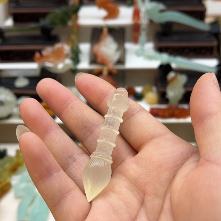 蛇纹石玉未镶嵌岫玉发簪