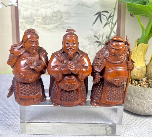 小叶黄杨木仿古做旧（桃园三结义）关羽刘备张飞摆件复古怀旧工艺