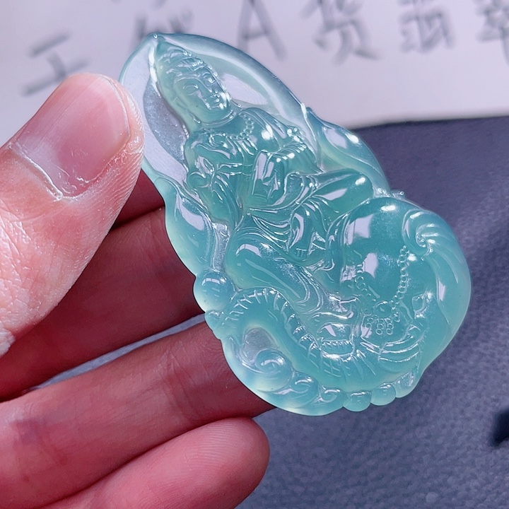 翡翠颈饰未镶嵌99999999