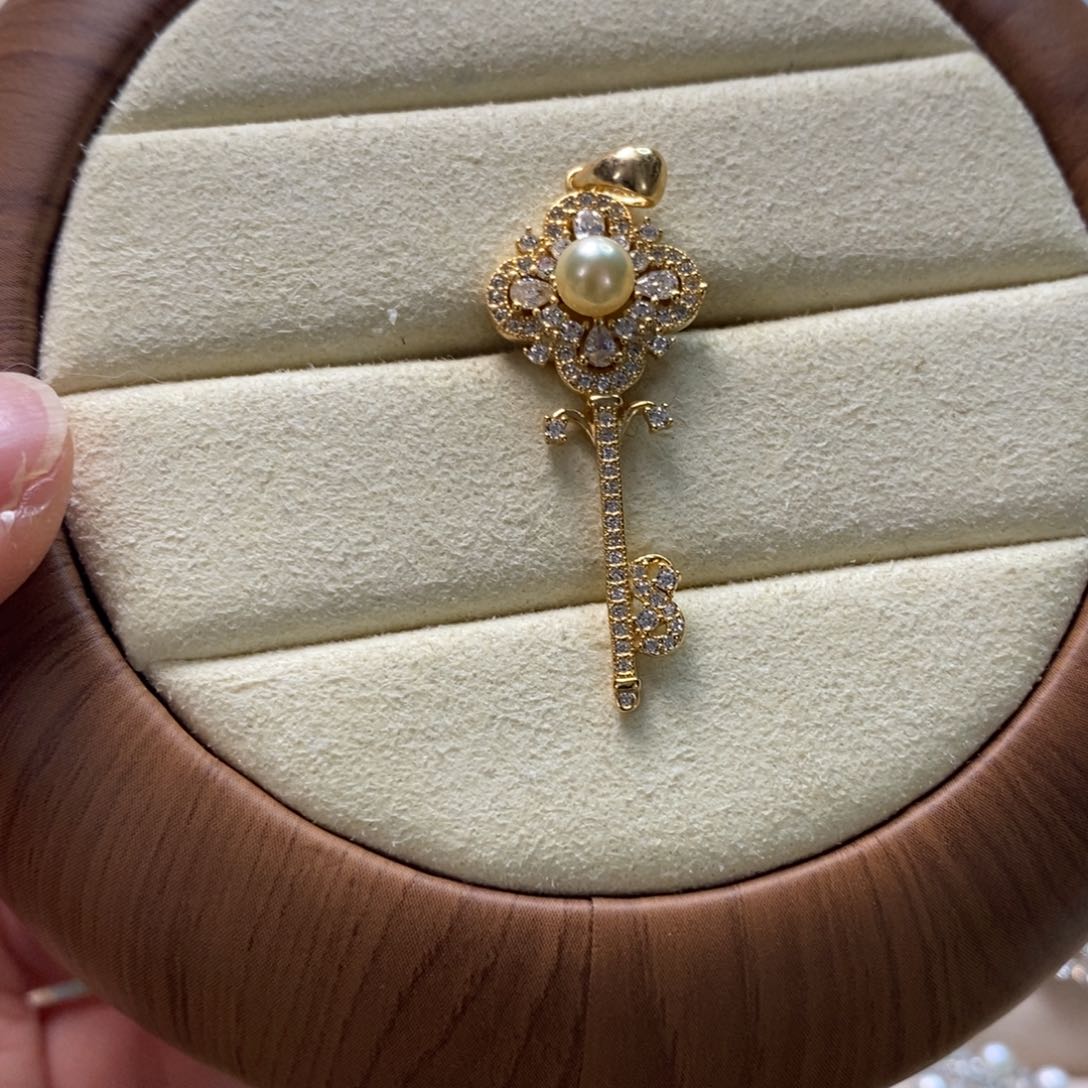 海水珍珠颈饰银S925镶嵌