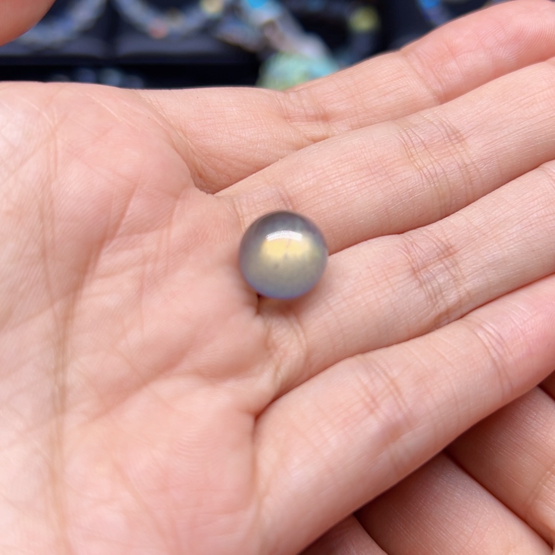 长石裸石静***?11.7左右单珠定制打孔不退不换