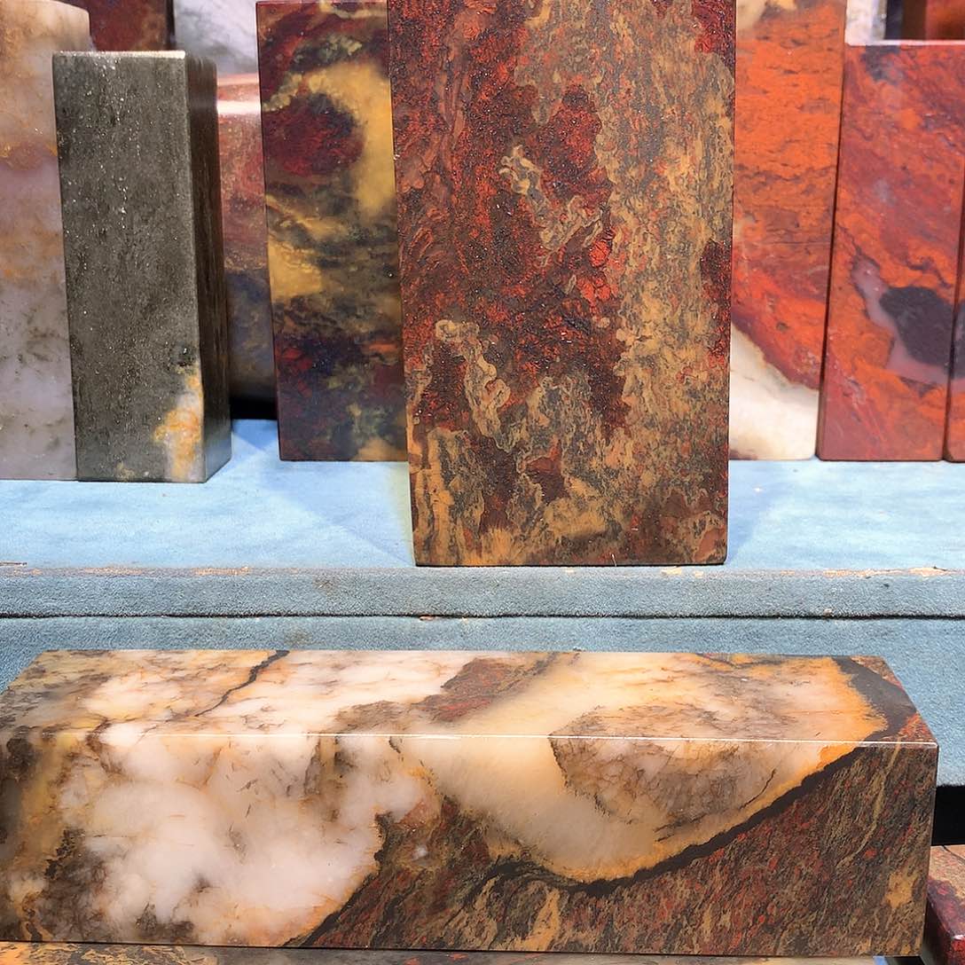 桂林鸡血玉印章料