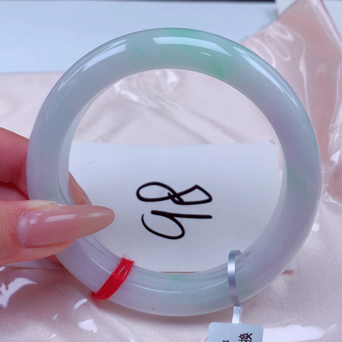 翡翠手镯未镶嵌翡翠60