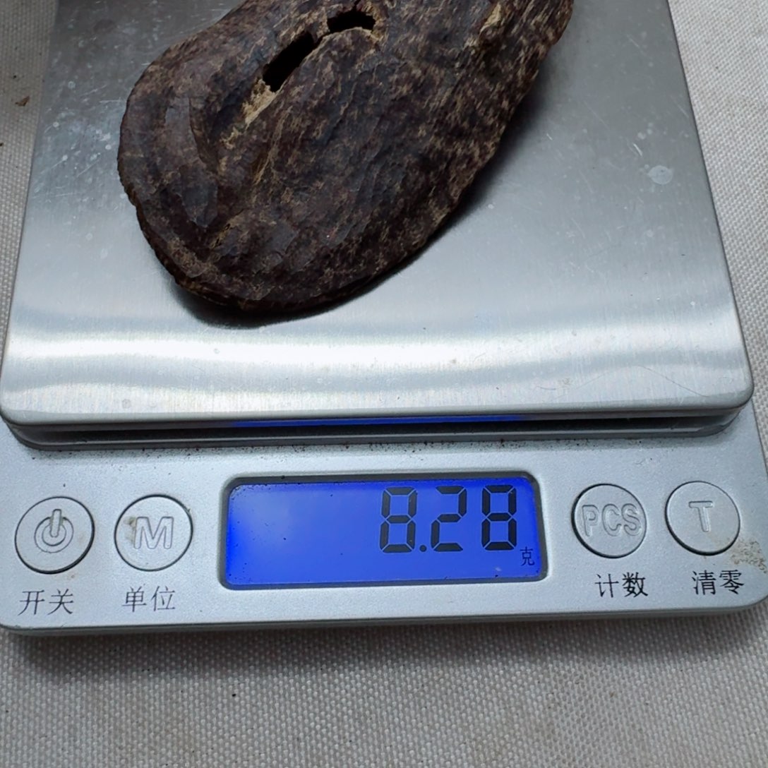 香榧木银****徐海南天然野沉水包头8.2克