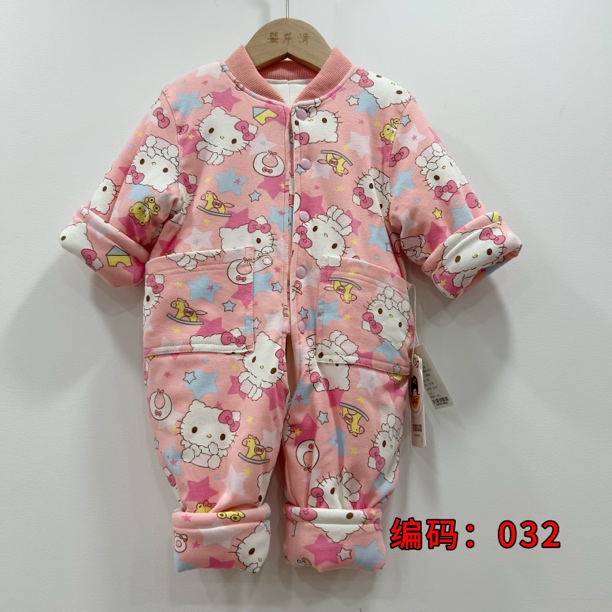 150克进口羽连体开裆哈衣