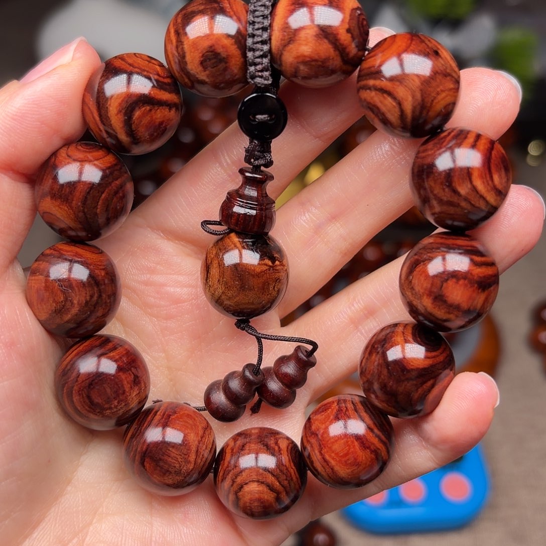 赏***儿黄花梨/降香黄檀任