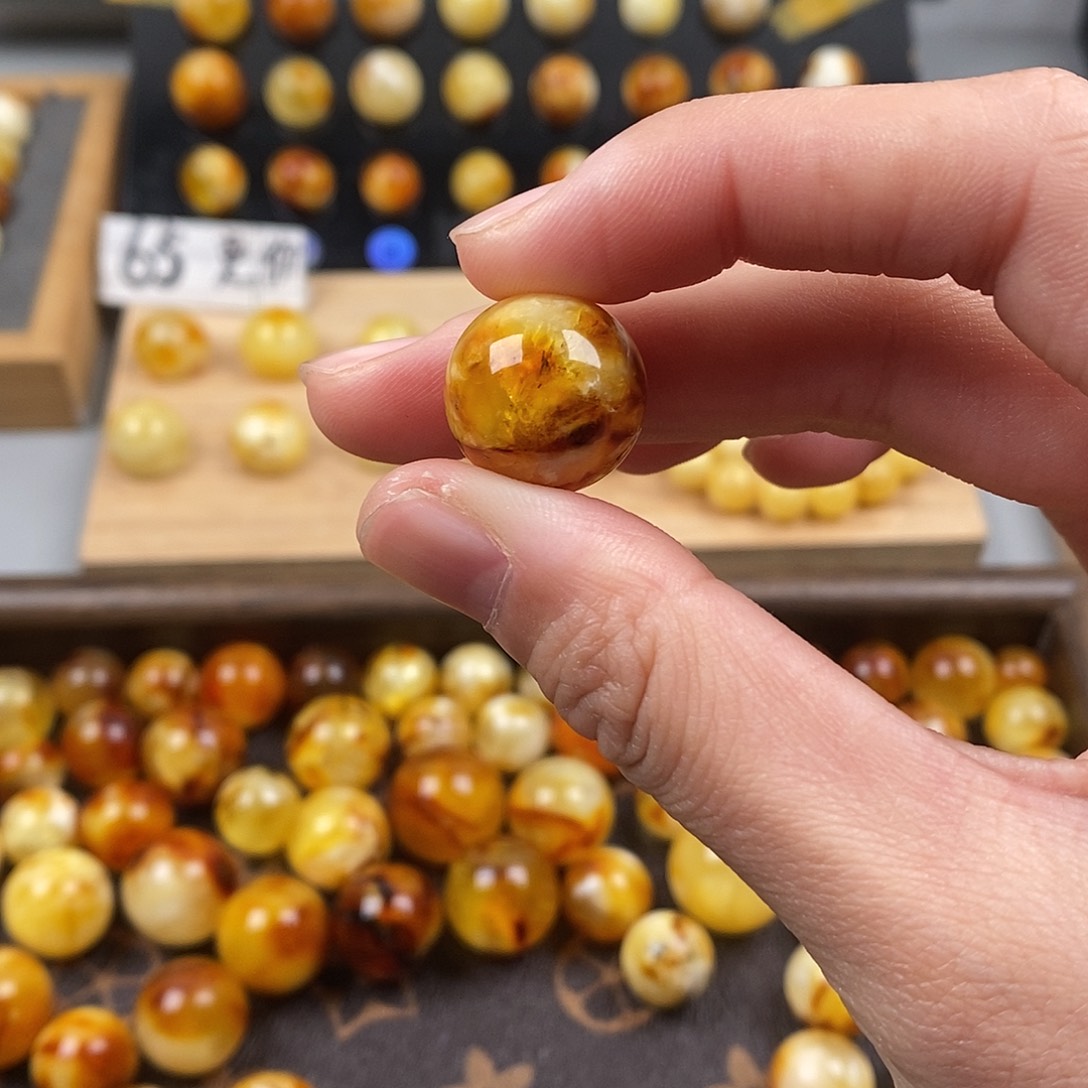 蜜蜡未镶嵌珠宝奇石蜜蜡