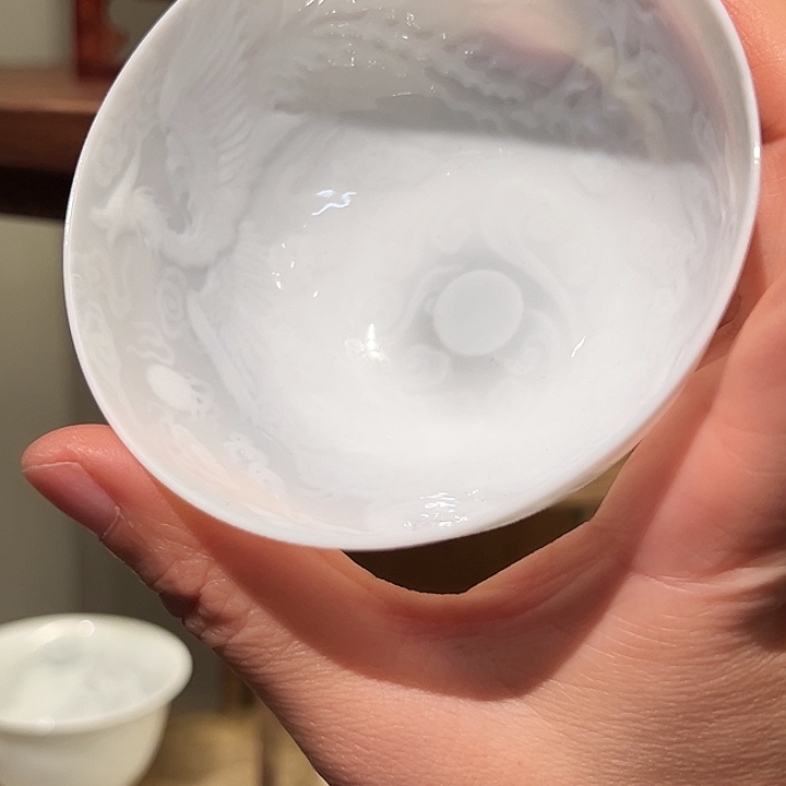 e*g超薄胎内模印龙凤杯杯