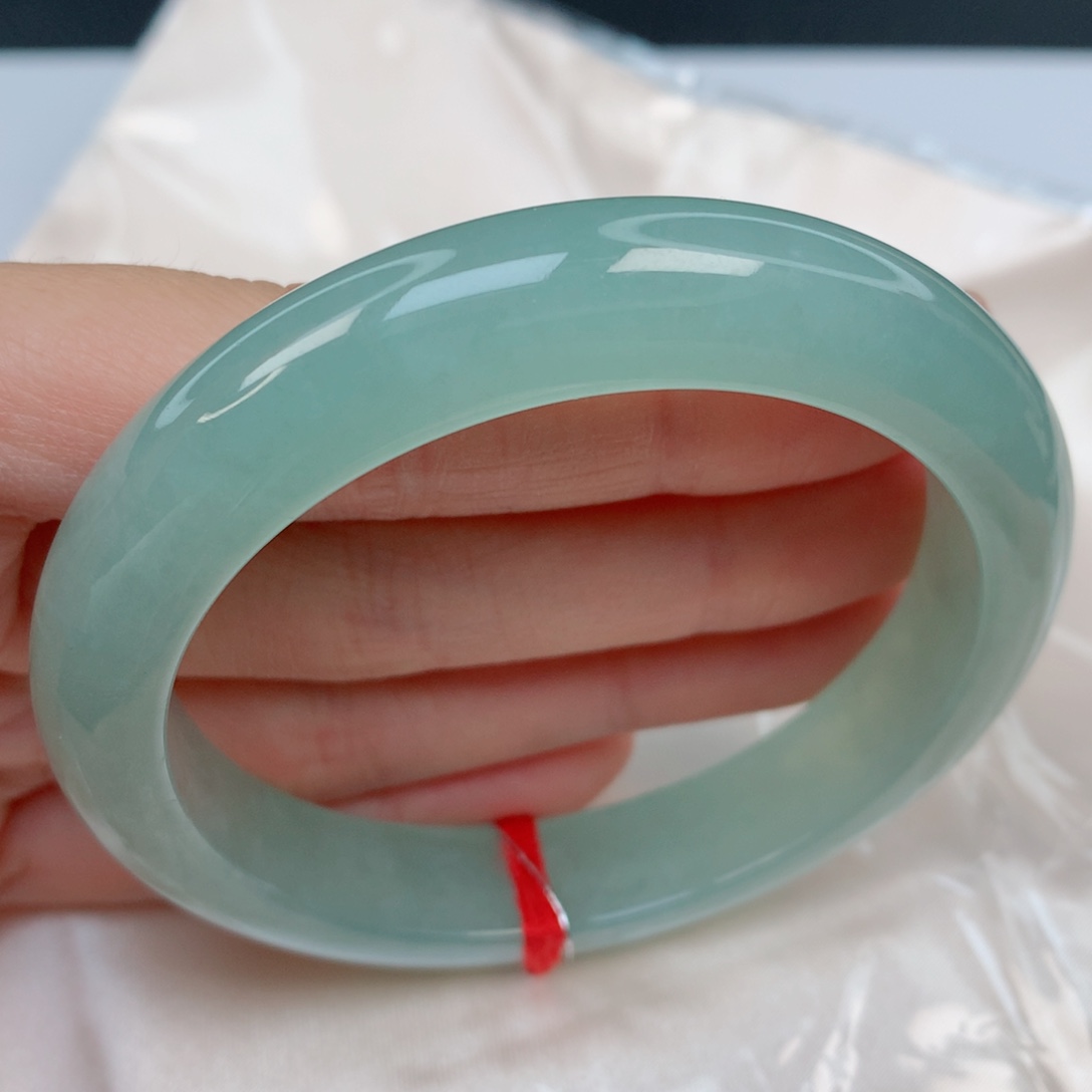 翡翠手镯未镶嵌56.1正圈