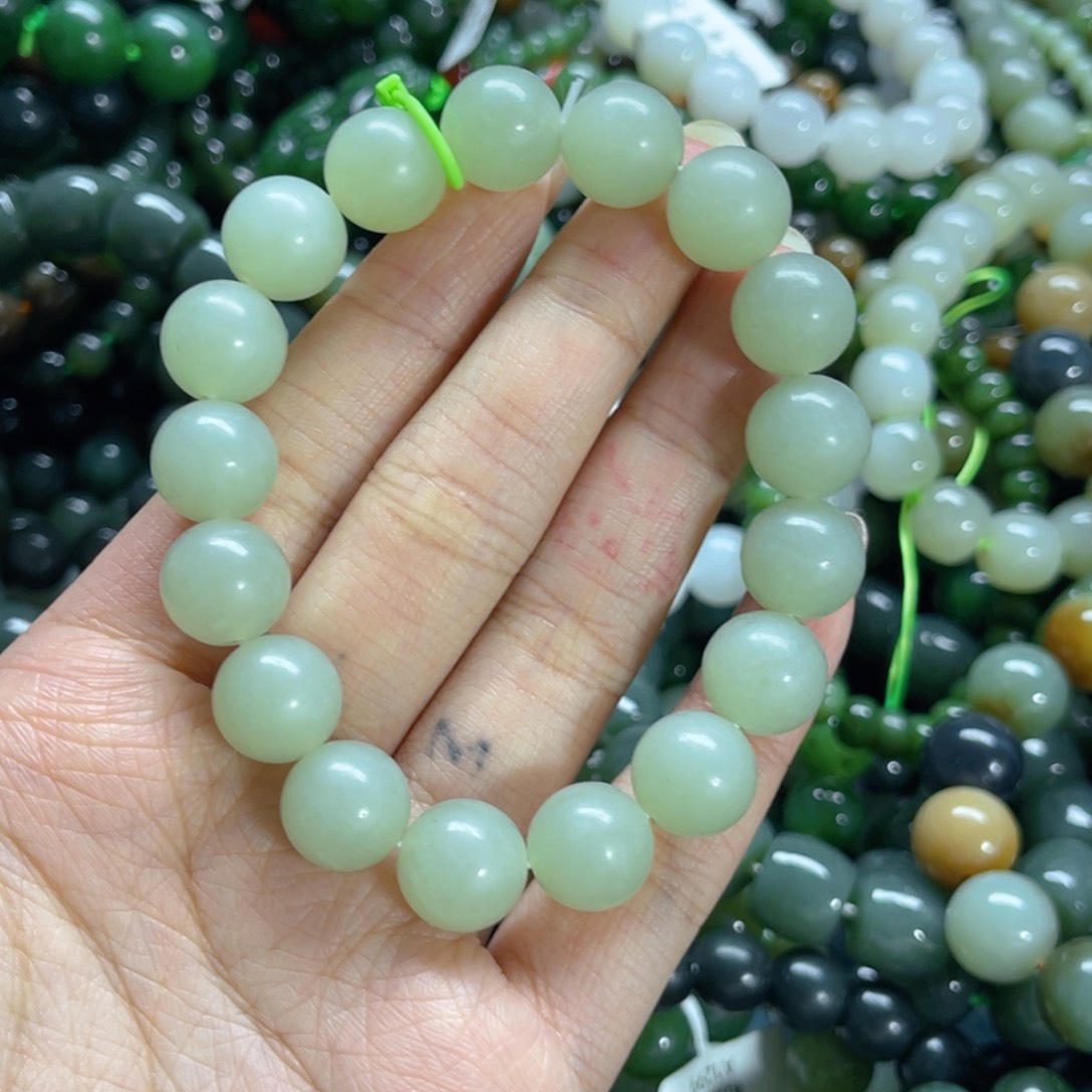 未镶嵌手链和田玉