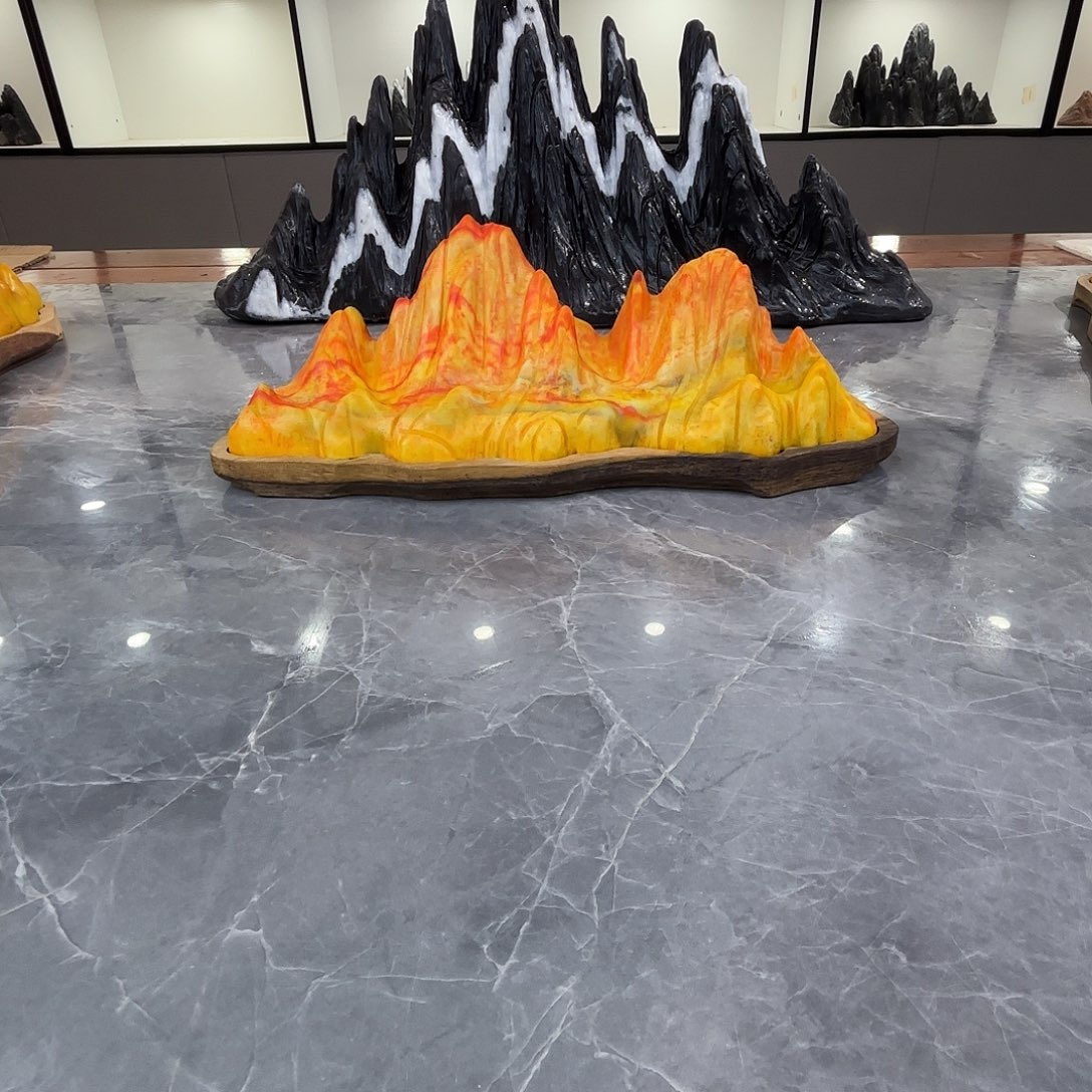 小***经砖雕灵璧石雕刻山峰摆件