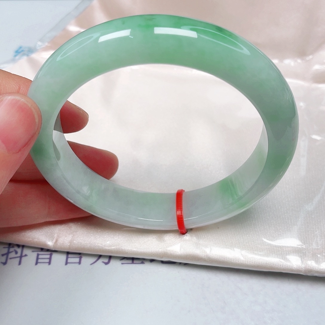 未镶嵌手镯翡翠58