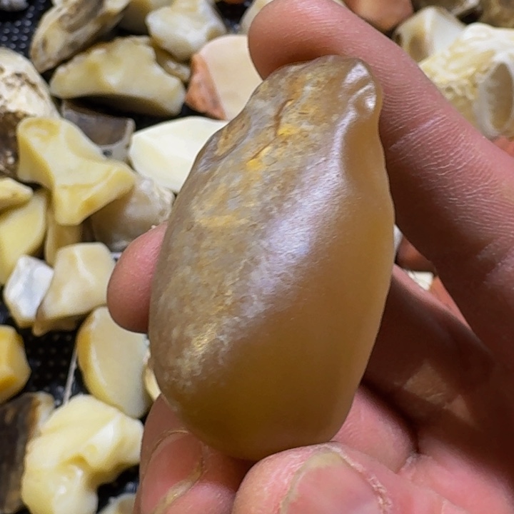 石膏制品蛋白石挂件