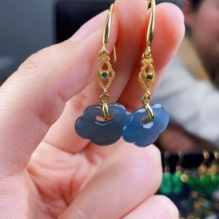 翡翠耳饰未镶嵌饰品