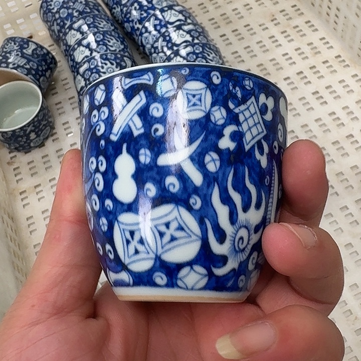 瓷片青巴宝手雷杯景德镇