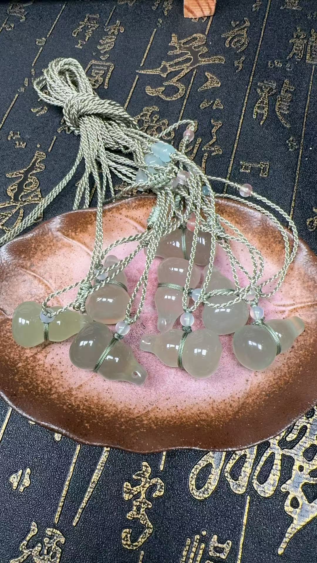 天然玛料青提小葫芦吊坠