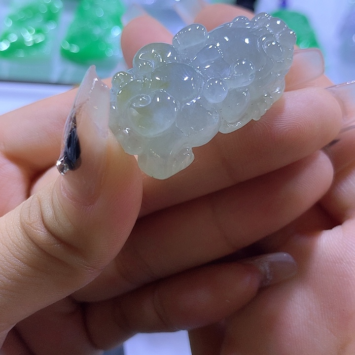 颈饰未镶嵌翡翠天然翡翠A货吊坠