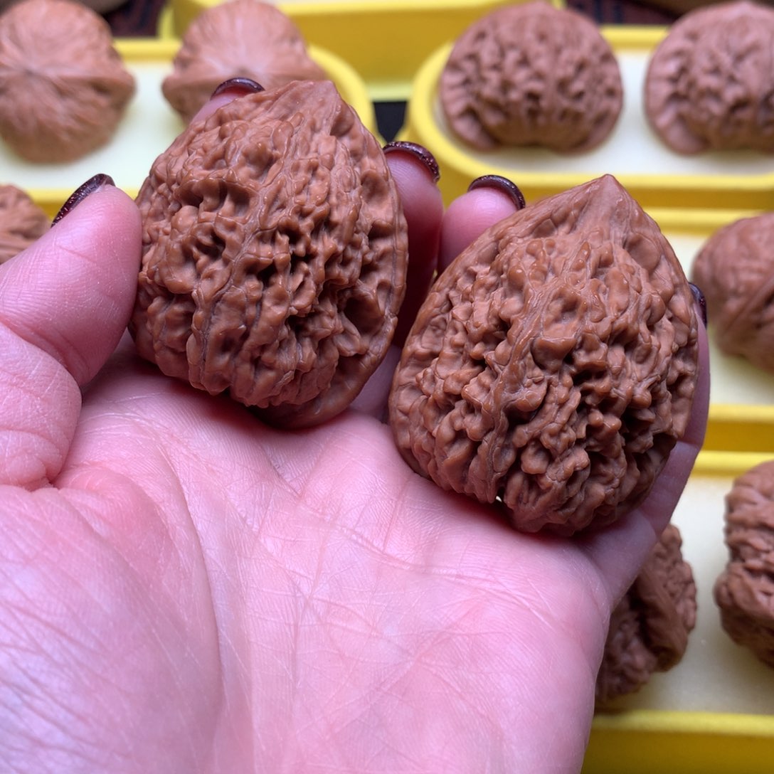 文玩核桃吊坠较*儿全品蚂蚁王