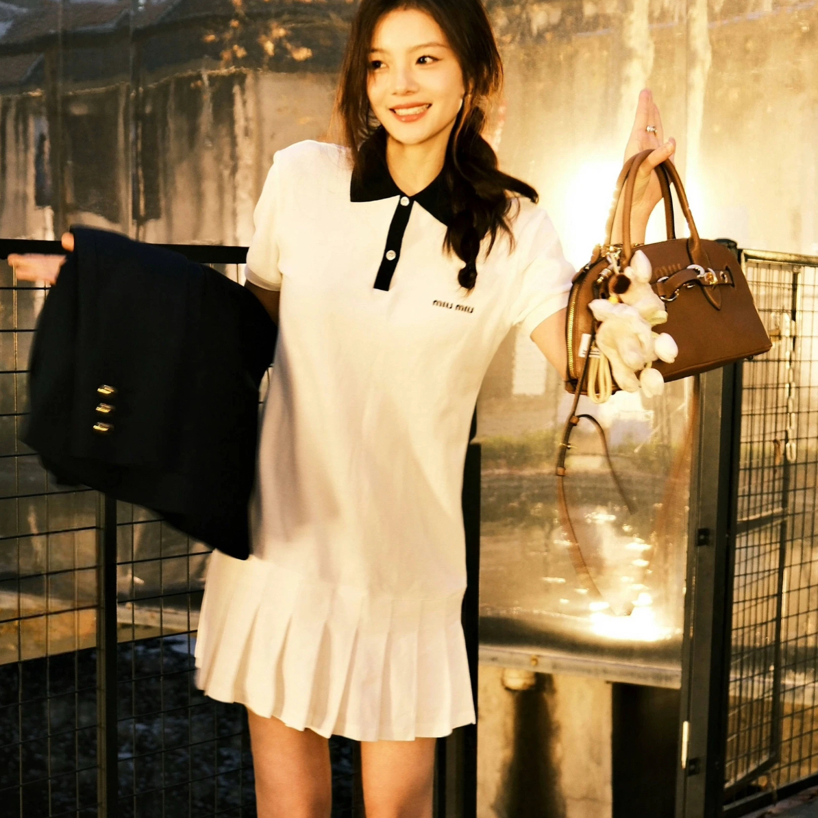 99新 MIU MIU/缪缪 白色polo领百褶连衣裙XS码肩宽38