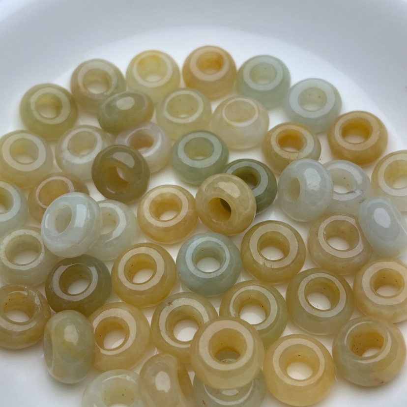 【闪购商品】翡翠手链未镶嵌卡5.5x10加厚玉环20颗