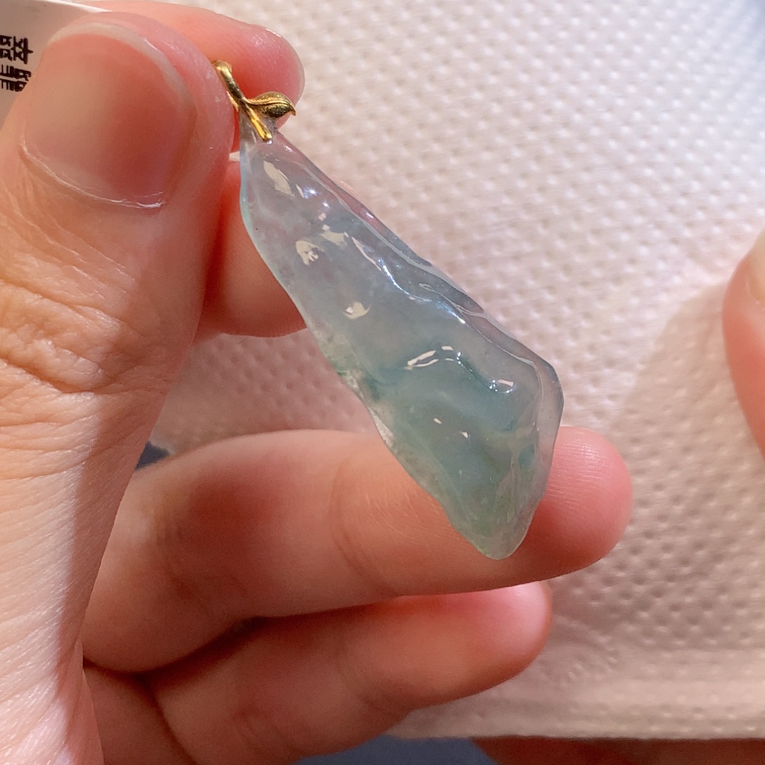 翡翠未镶嵌吊坠(不含链)638