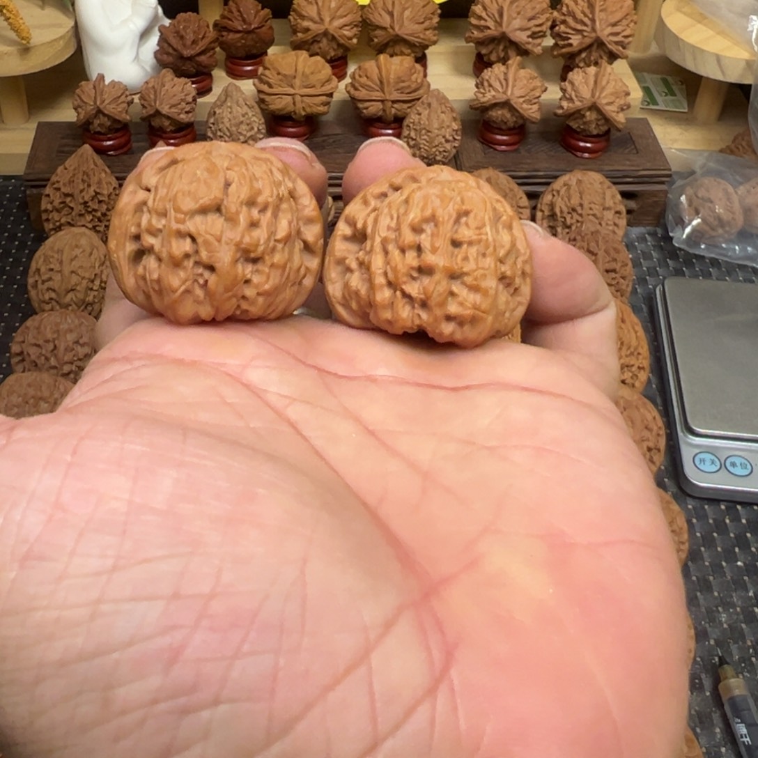 把件文玩核桃全品小37闷白狮子头福利