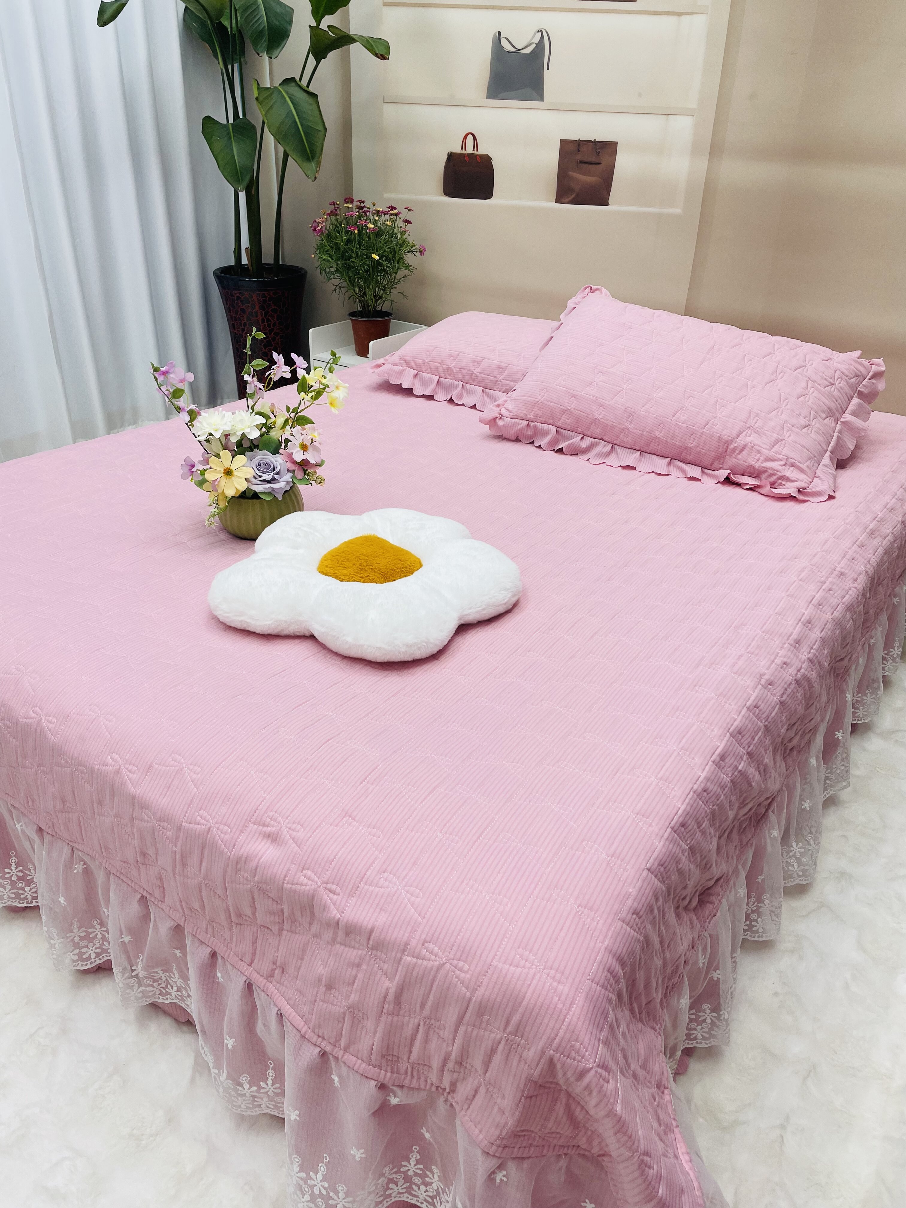 韩式公主风夹棉   蕾丝床裙款单床盖  亲肤舒适可机洗夹棉