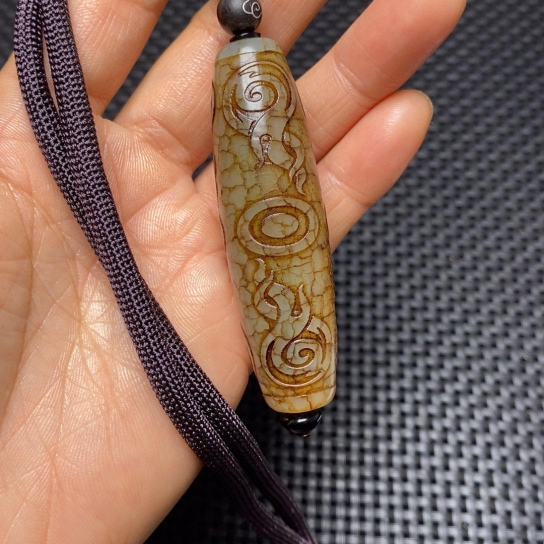 阳***光玛瑙/玉髓未镶嵌手链