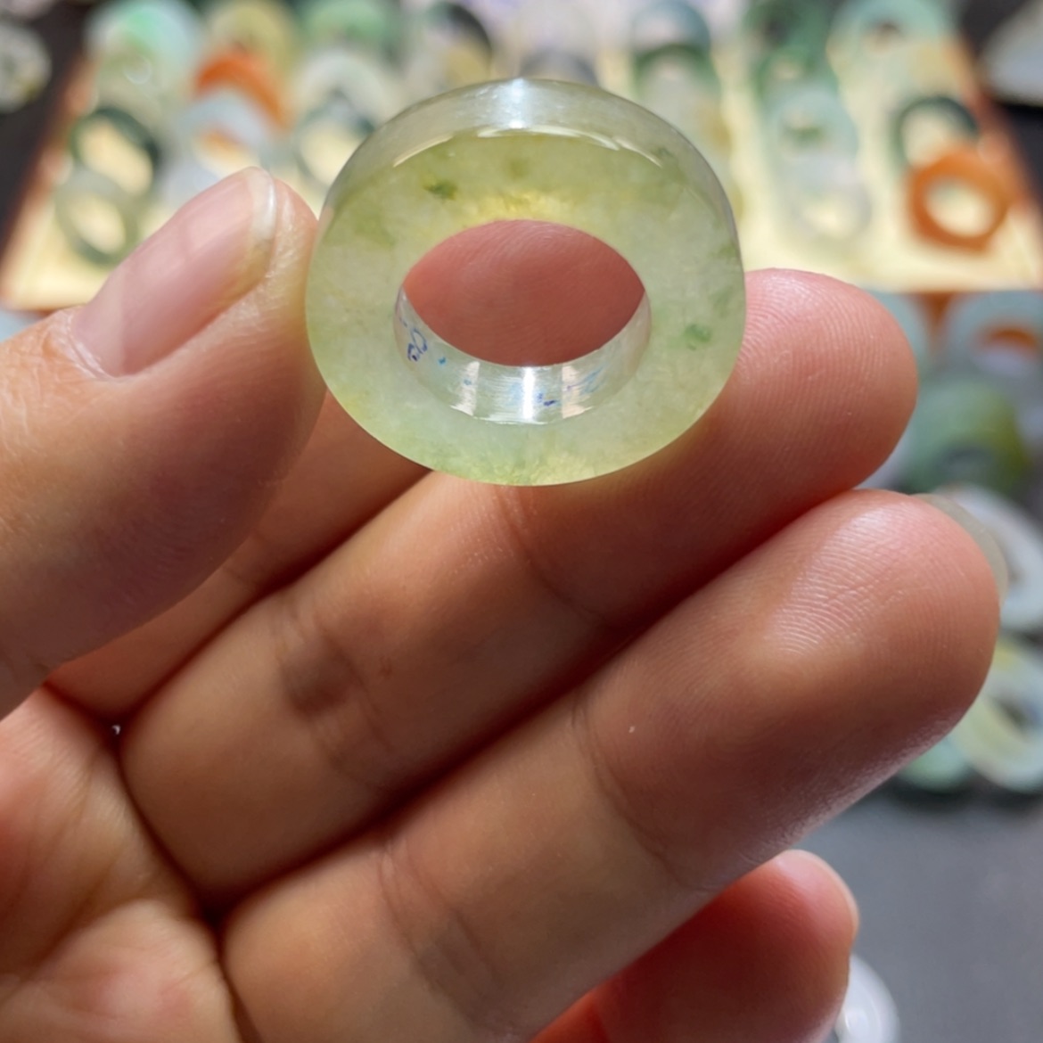 【闪购商品】定制翡翠未镶嵌C****?天然翡翠