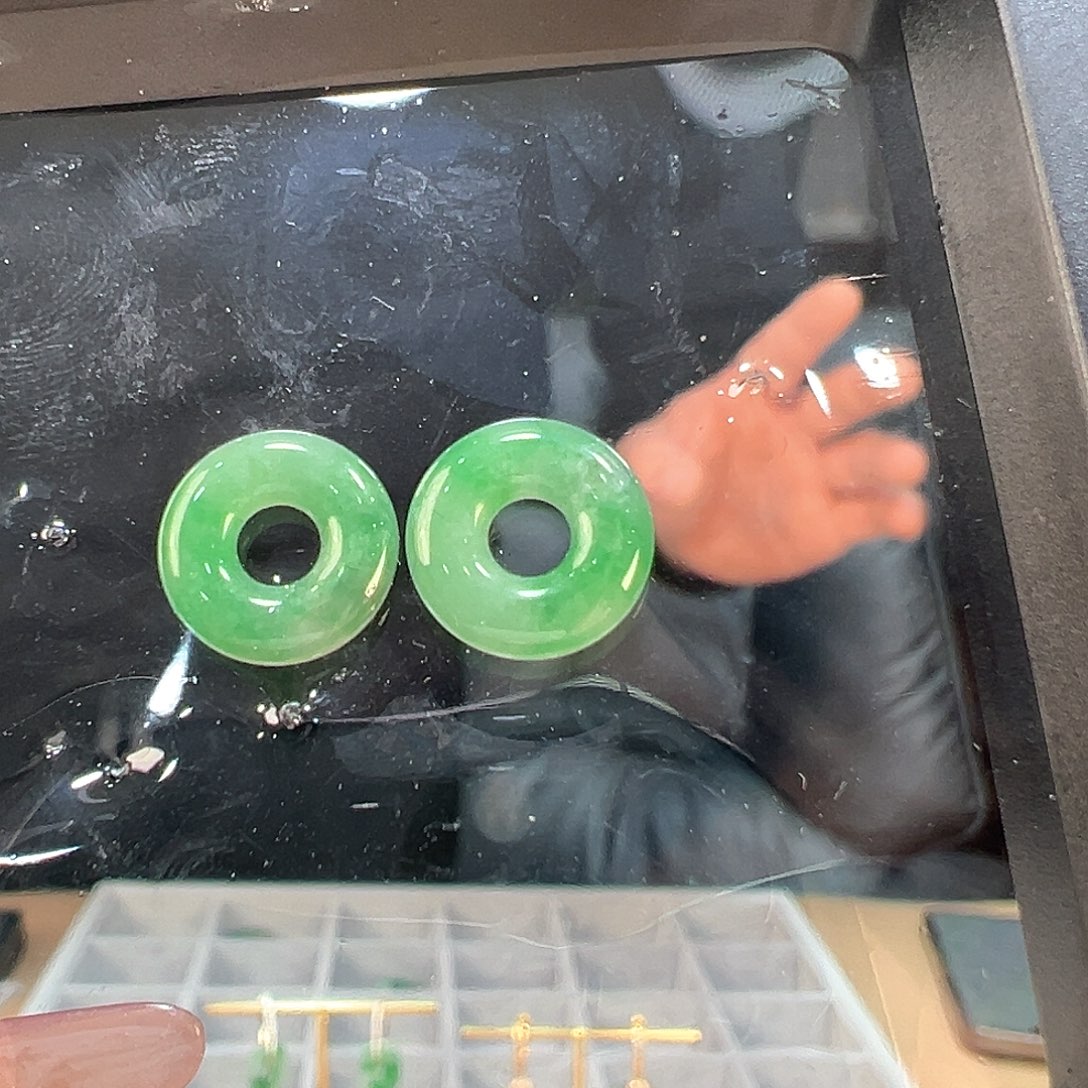 翡翠耳饰未镶嵌裸石23