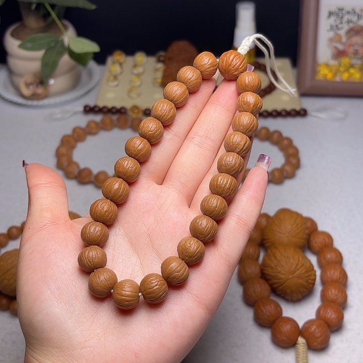 小***…猴头核桃吊坠12➕同尺