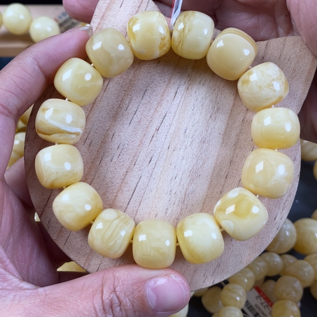 蜜蜡裸石未镶嵌16➕奶白蜡