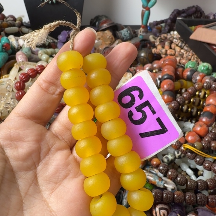 猪***哥玛瑙/玉髓未镶嵌颈饰