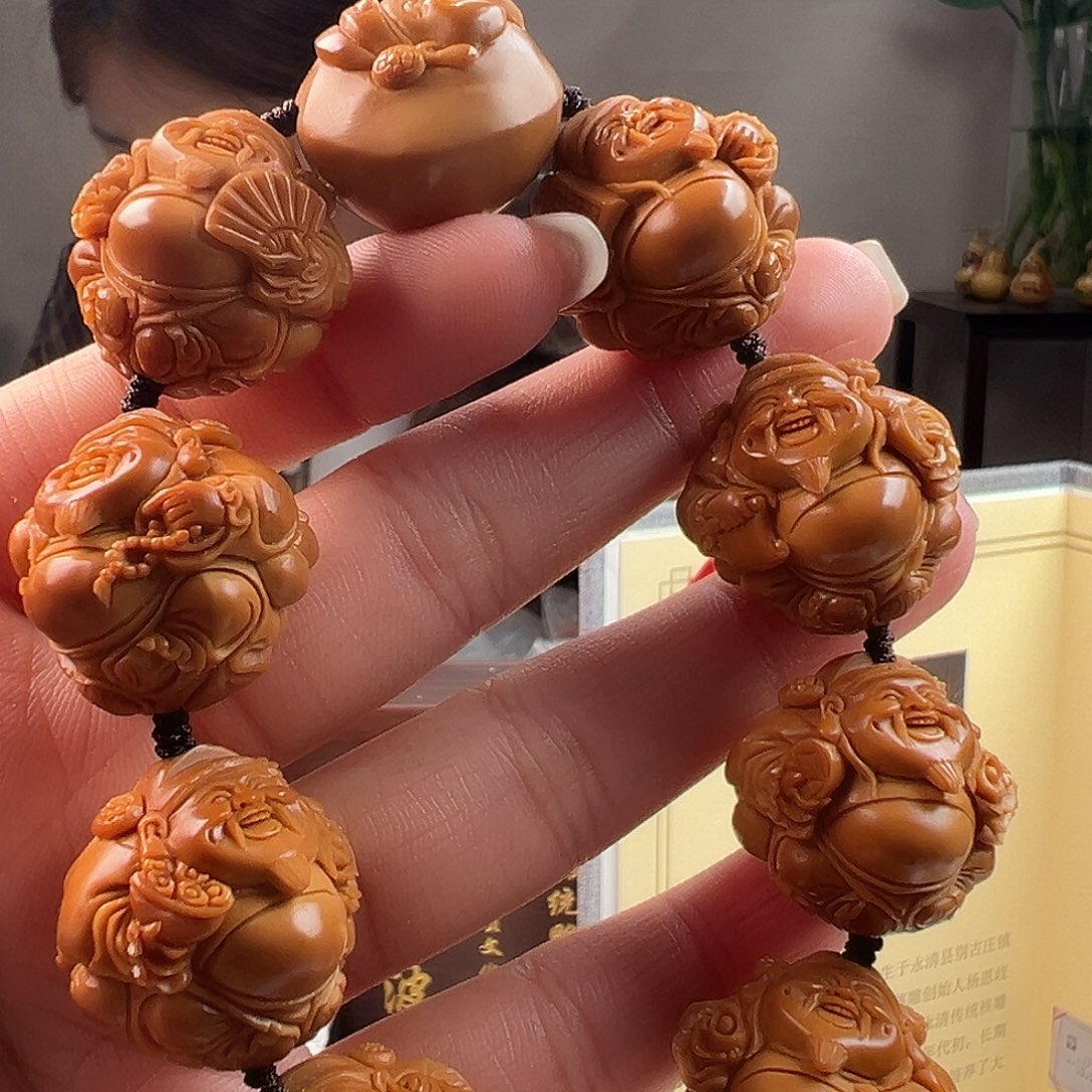 橄榄核吊坠遇****品橄榄核