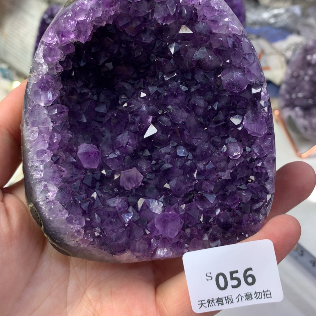 紫晶大型摆件（非配饰）未镶嵌
