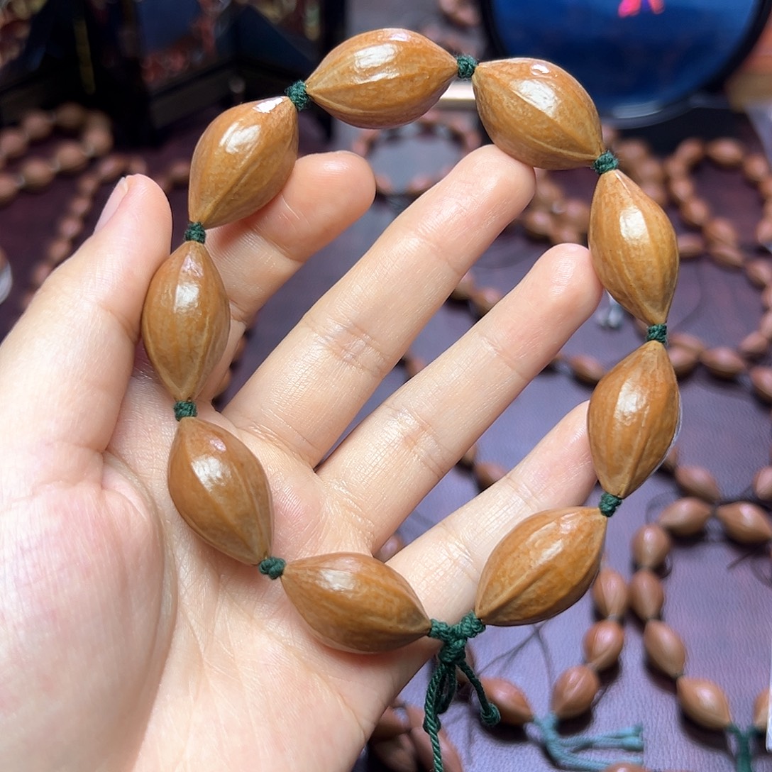 手串/手链橄榄核老油核 正四花 1.69 2.8左右