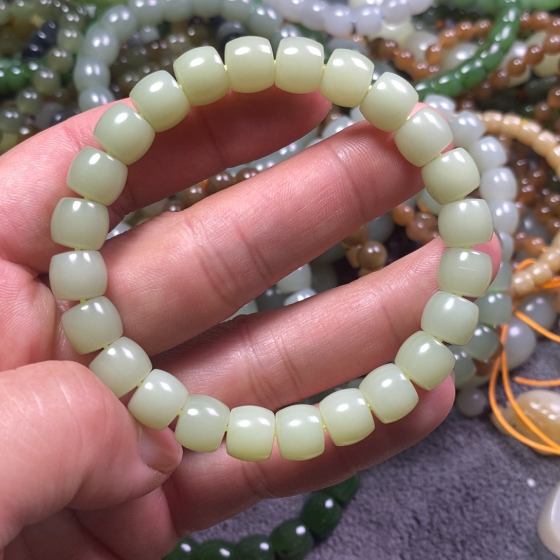 和田玉手链未镶嵌