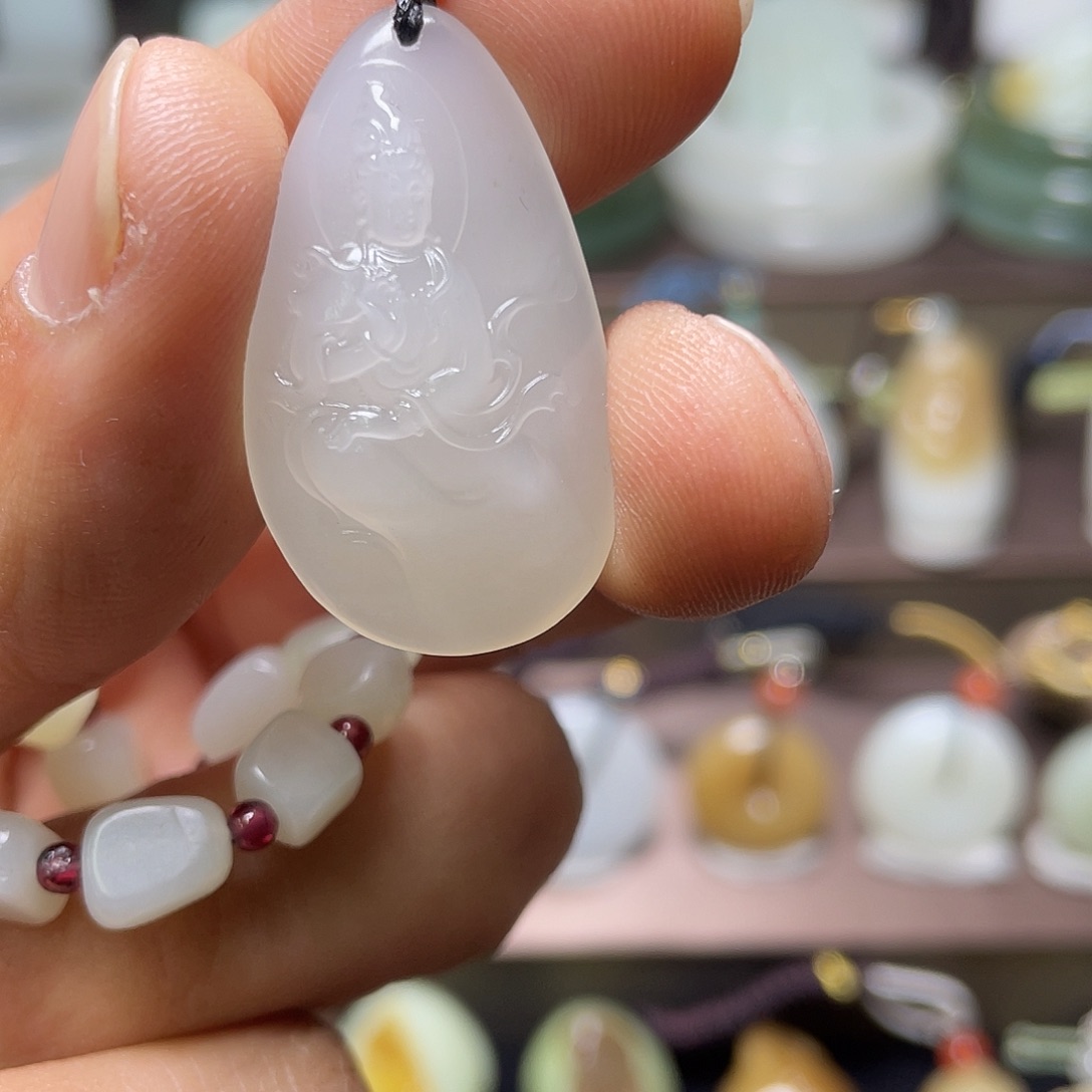 和田玉挂件未镶嵌