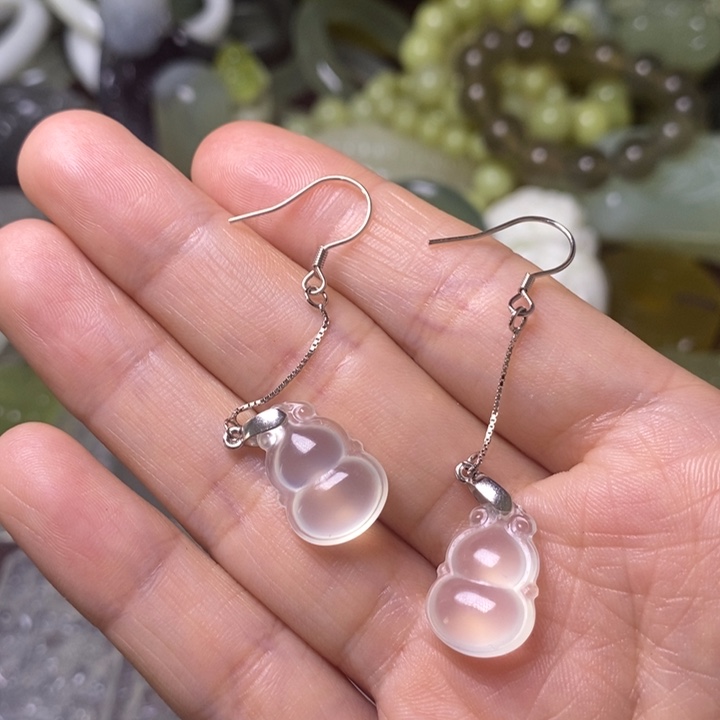 岫玉岫玉颈饰未镶嵌