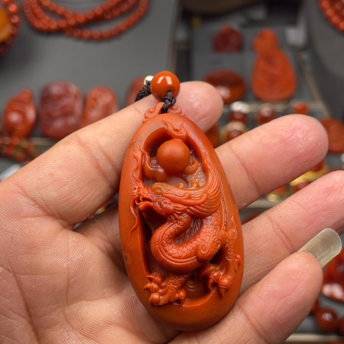 【闪购商品】南红玛瑙珠宝奇石未镶嵌吊坠