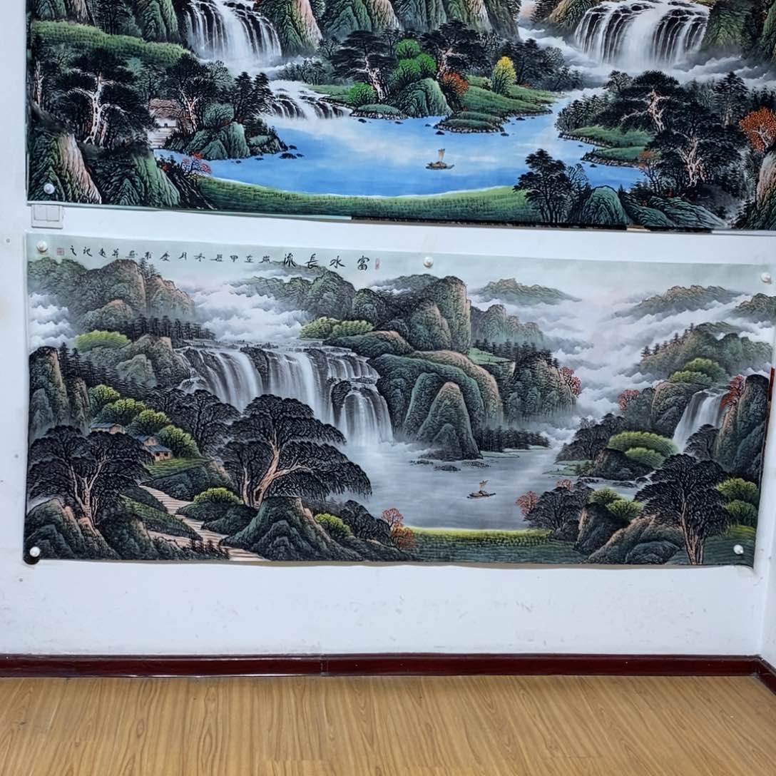 国画?**?2.4米长的富水长流
